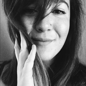 Meet your Posher, Courtney